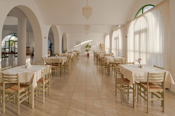 Alexandra Beach Hotel galeri fotoğrafı
