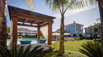 Apartamentos Cortijo Del Mar Resort