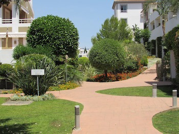 Apartamentos Cortijo Del Mar Resort