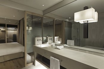 Gloria Residence