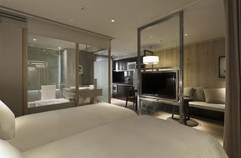 Gloria Residence