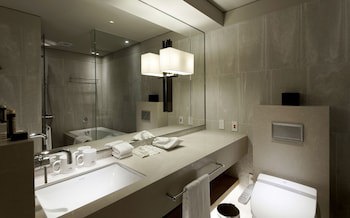 Gloria Residence