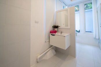 Banyan House Samui Bed And Breakfast (Adult Only)