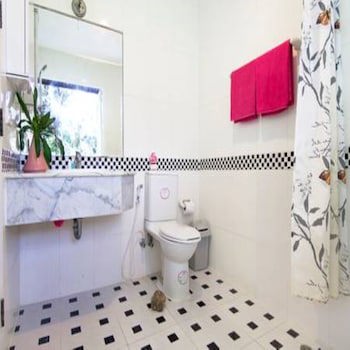 Banyan House Samui Bed And Breakfast (Adult Only)