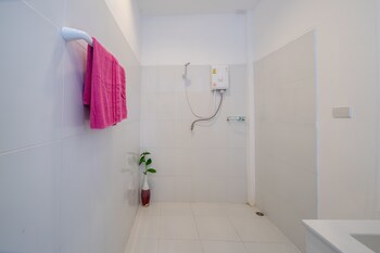 Banyan House Samui Bed And Breakfast (Adult Only)