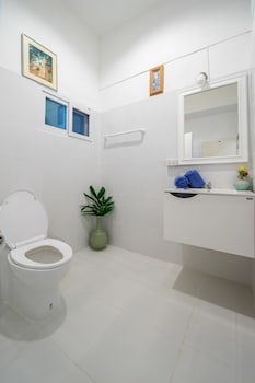 Banyan House Samui Bed And Breakfast (Adult Only)