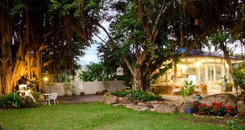 Banyan House Samui Bed And Breakfast (Adult Only)