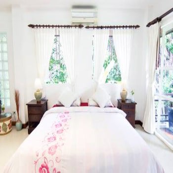 Banyan House Samui Bed And Breakfast (Adult Only)