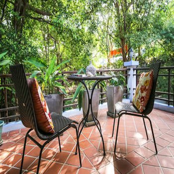 Banyan House Samui Bed And Breakfast (Adult Only)
