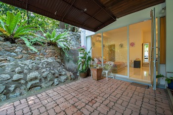 Banyan House Samui Bed And Breakfast (Adult Only)