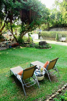 Banyan House Samui Bed And Breakfast (Adult Only)