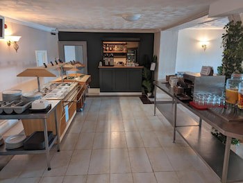 Oyo Mayfair Hotel - Isle Of Wight