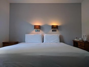 Oyo Mayfair Hotel - Isle Of Wight