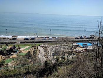 Oyo Mayfair Hotel - Isle Of Wight