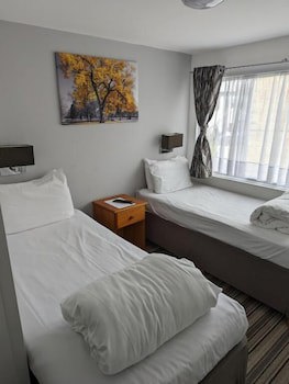 Oyo Mayfair Hotel - Isle Of Wight