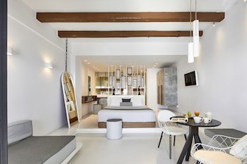 Oia Suites (Adults Only) fotoğrafı