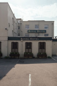 Royal Hotel, Bar & Grill