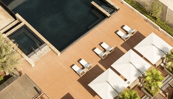Le Meridien Hotel Bahrain City Centre