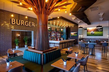 Le Meridien Hotel Bahrain City Centre