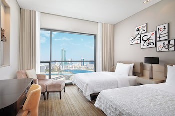 Le Meridien Hotel Bahrain City Centre