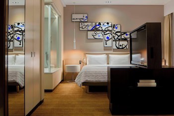 Le Meridien Hotel Bahrain City Centre