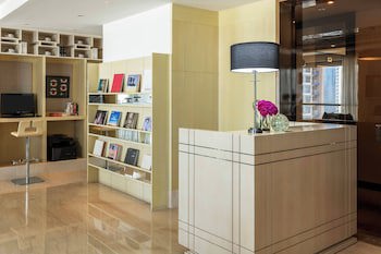 Le Meridien Hotel Bahrain City Centre