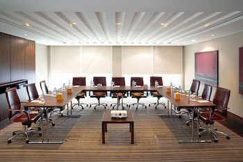 Centro Al Manhal By Rotana