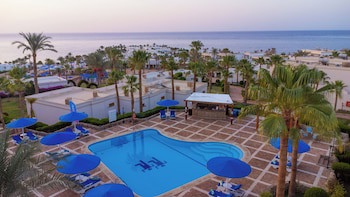 Club Reef Resort & Spa