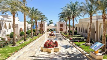 Club Reef Resort & Spa