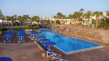 Club Reef Resort & Spa