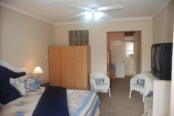 Bluewater Guesthouse