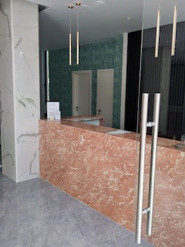 Catherine Hotel fotoğrafı