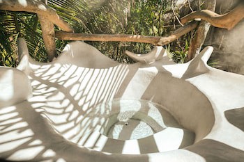 Azulik Tulum -Adults Only
