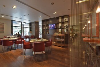 Crowne Plaza Pune City Centre, An Ihg Hotel