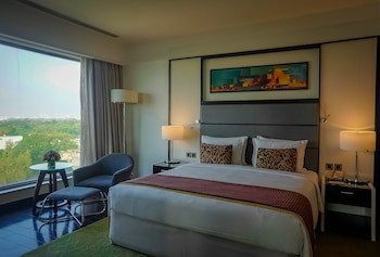 Crowne Plaza Pune City Centre, An Ihg Hotel