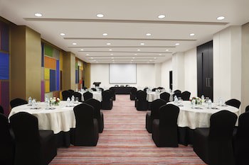 Crowne Plaza Pune City Centre, An Ihg Hotel
