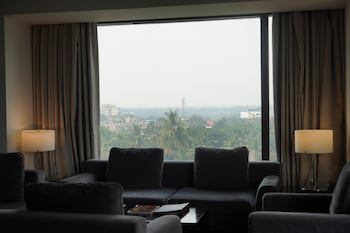 Crowne Plaza Pune City Centre, An Ihg Hotel