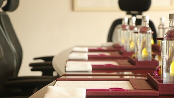 Crowne Plaza Pune City Centre, An Ihg Hotel