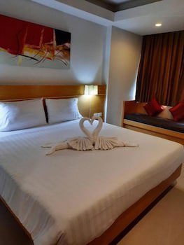 Aspery Hotel