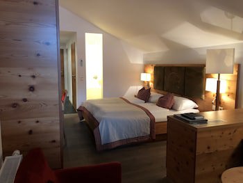 Goldener Adler Wattens