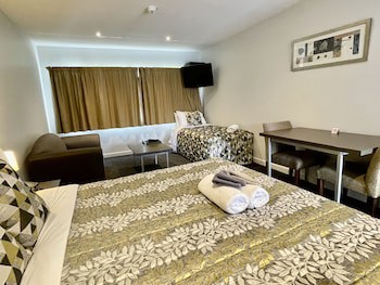 Airport Delta Motel