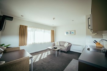 Airport Delta Motel