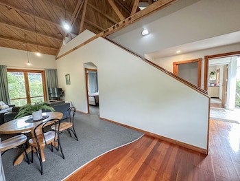 Silverstream Retreat