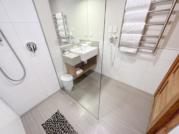 Silverstream Retreat