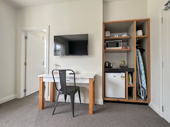 Silverstream Retreat