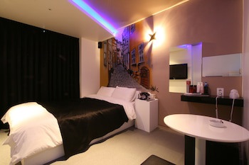 Dong Seoul Hotel