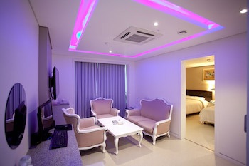 Dong Seoul Hotel