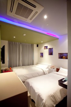 Dong Seoul Hotel