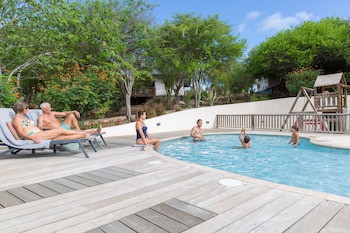 Morena Resort