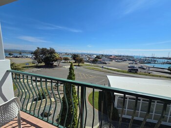 Bluewater Hotel